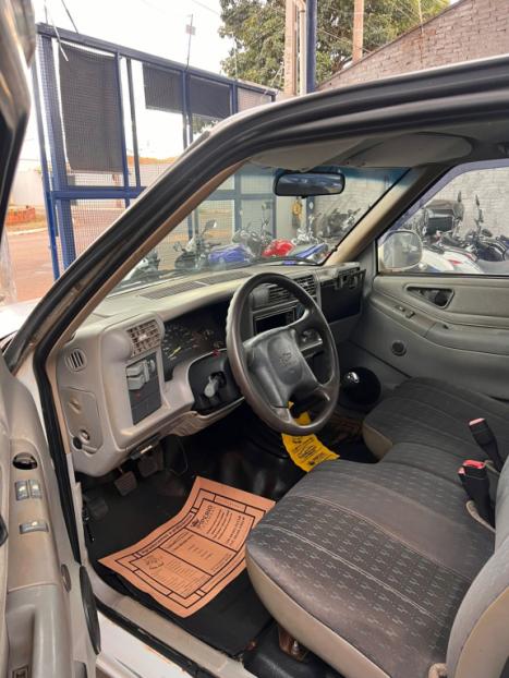 CHEVROLET S10 2.2 STD CABINE SIMPLES, Foto 5