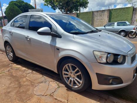 CHEVROLET Sonic Sedan 1.6 16V 4P LTZ FLEX AUTOMTICO, Foto 2