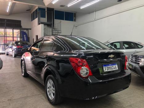 CHEVROLET Sonic Sedan 1.6 16V 4P LT FLEX AUTOMTICO, Foto 4