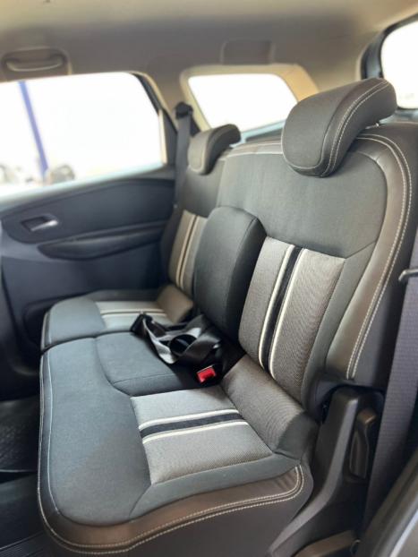 CHEVROLET Spin 1.8 4P FLEX ACTIVE5 AUTOMTICO, Foto 11