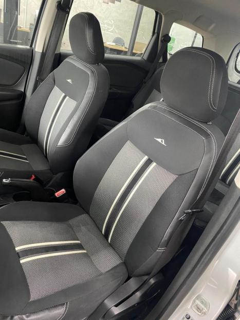CHEVROLET Spin 1.8 4P FLEX ACTIVE5 AUTOMTICO, Foto 10