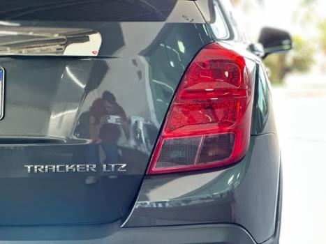 CHEVROLET Tracker 1.8 16V 4P FLEX LTZ AUTOMTICO, Foto 4