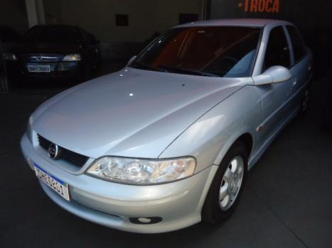 CHEVROLET Vectra Sedan 2.2 4P GLS, Foto 1