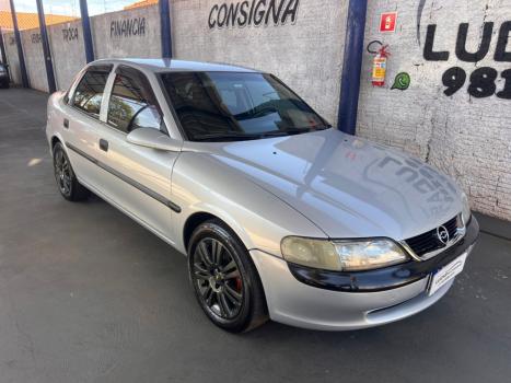 CHEVROLET Vectra Sedan 2.2 4P GLS, Foto 1