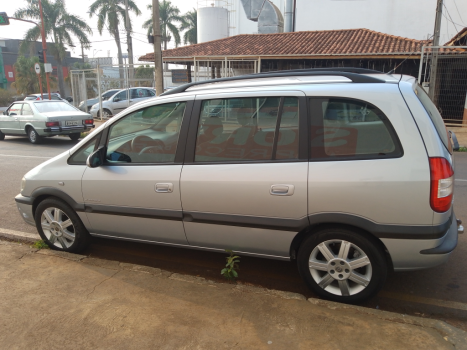 CHEVROLET Zafira 2.0 4P ELEGANCE, Foto 14