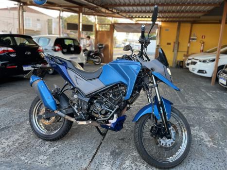DAFRA NH 190 , Foto 1