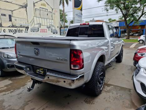 DODGE Ram 6.7 I6 24V 4P 2500 LARAMIE 4X4 TURBODIESEL  AUTOMTICO CABINE DUPLA, Foto 3