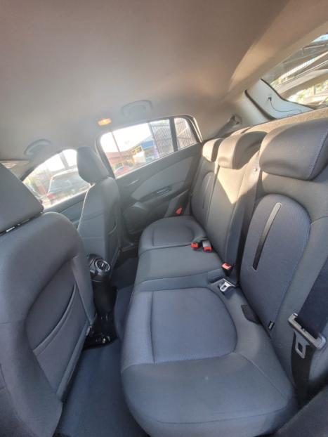 FIAT Bravo 1.8 16V 4P ESSENCE FLEX, Foto 5