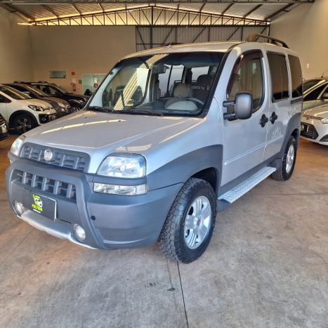 FIAT Doblo 1.8 4P FLEX ADVENTURE 6 LUGARES, Foto 1