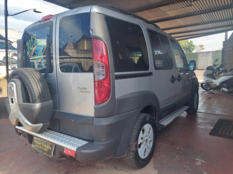 FIAT Doblo 1.8 4P FLEX ADVENTURE 6 LUGARES, Foto 3