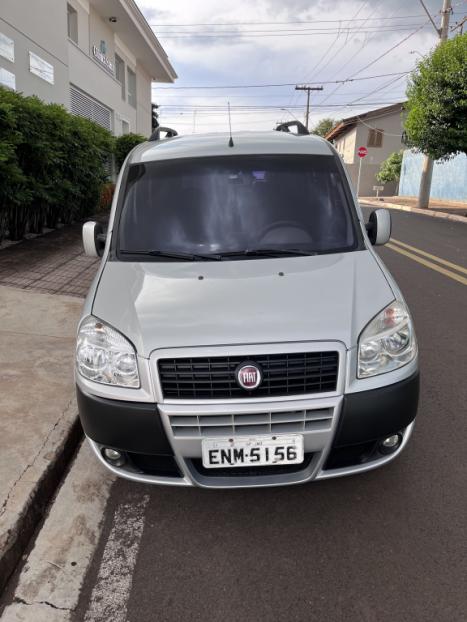 FIAT Doblo 1.8 4P HLX FLEX 7 LUGARES, Foto 2