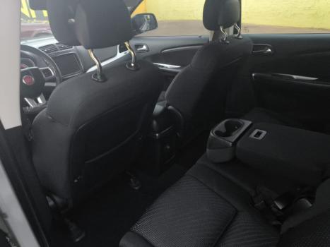 FIAT Freemont 2.4 16V 4P PRECISION AUTOMTICO 7 LUGARES, Foto 3
