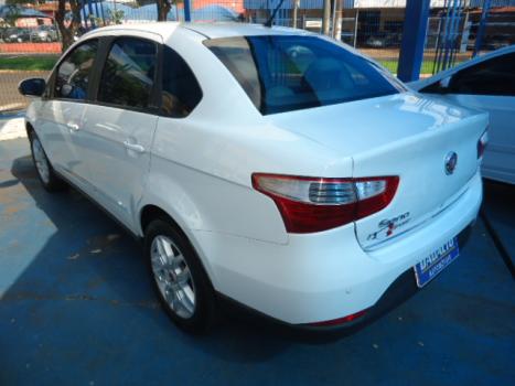 FIAT Grand Siena 1.6 16V 4P FLEX ESSENCE DUALOGIC AUTOMATIZADO, Foto 5