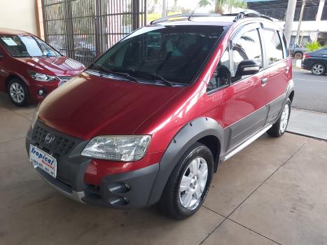 FIAT Idea 1.8 16V 4P ADVENTURE FLEX, Foto 2