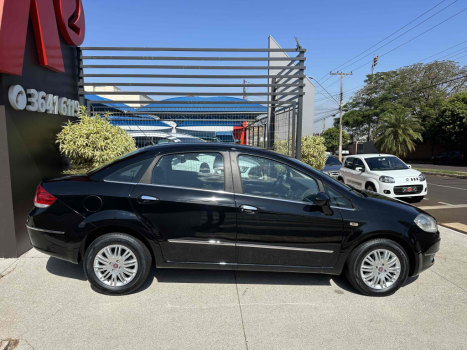 FIAT Linea 1.8 16V 4P FLEX ESSENCE, Foto 7