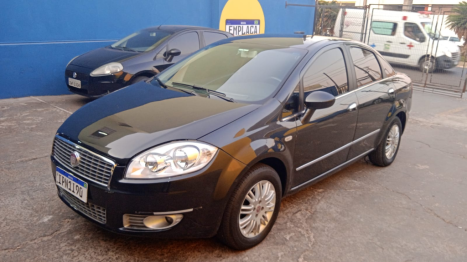 FIAT Linea 1.9 16V 4P FLEX HLX, Foto 2