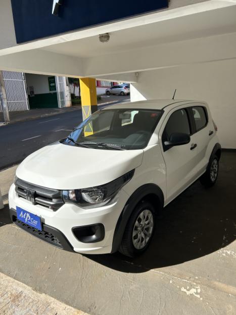 FIAT Mobi 1.0 4P FLEX DRIVE FIRE FLY, Foto 3