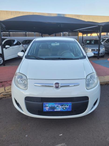 FIAT Palio 1.6 16V 4P FLEX ESSENCE, Foto 2