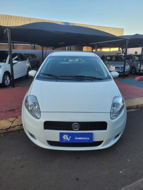 FIAT Punto 1.4 4P ATTRACTIVE FLEX, Foto 2
