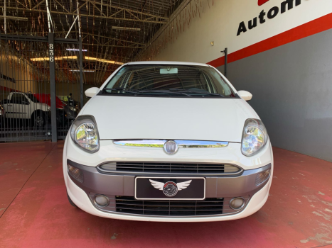 FIAT Punto 1.6 16V 4P ESSENCE FLEX, Foto 2