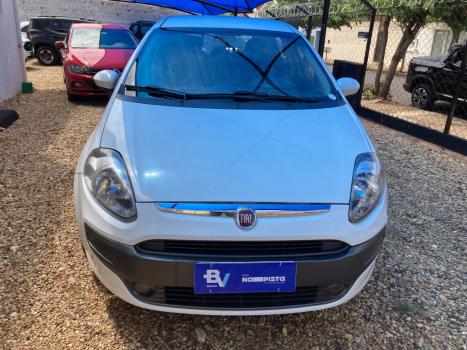 FIAT Punto 1.6 16V 4P ESSENCE FLEX, Foto 3