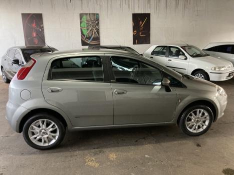 FIAT Punto 1.6 16V 4P ESSENCE FLEX, Foto 3