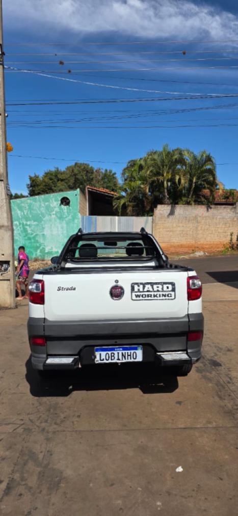FIAT Strada 1.4 FLEX HARD WORKING CABINE SIMPLES, Foto 3