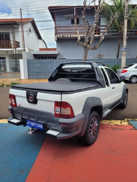 FIAT Strada 1.8 16V FLEX ADVENTURE CABINE ESTENDIDA, Foto 5