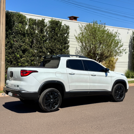 FIAT Toro 1.3 16V 4P FLEX 270 TURBO VOLCANO AUTOMTICO, Foto 4