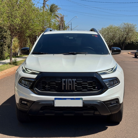 FIAT Toro 1.3 16V 4P FLEX 270 TURBO VOLCANO AUTOMTICO, Foto 5