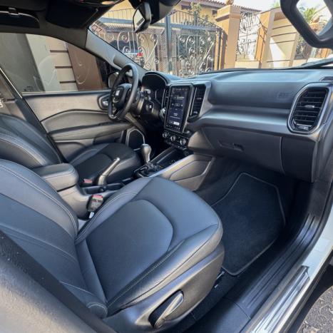 FIAT Toro 1.3 16V 4P FLEX 270 TURBO VOLCANO AUTOMTICO, Foto 16