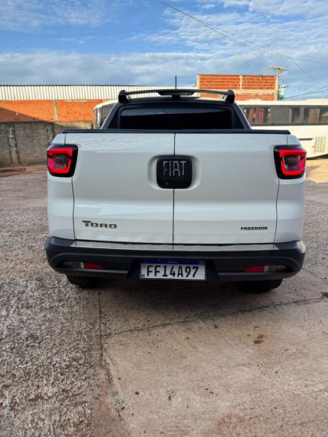 FIAT Toro 1.8 16V 4P FLEX FREEDOM AUTOMTICO, Foto 3