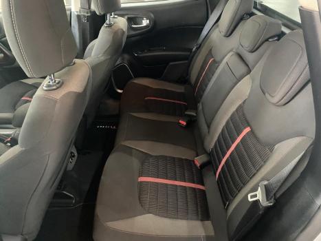 FIAT Toro 1.8 16V 4P FLEX FREEDOM AUTOMTICO, Foto 20