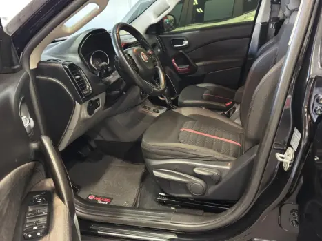 FIAT Toro 1.8 16V 4P FLEX FREEDOM ROAD AUTOMTICO, Foto 8