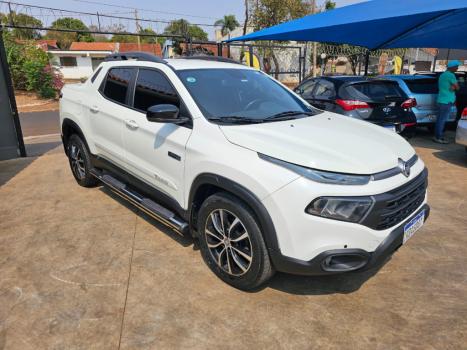 FIAT Toro 2.0 16V 4P 4WD ULTRA TURBO DIESEL AUTOMTICO, Foto 2