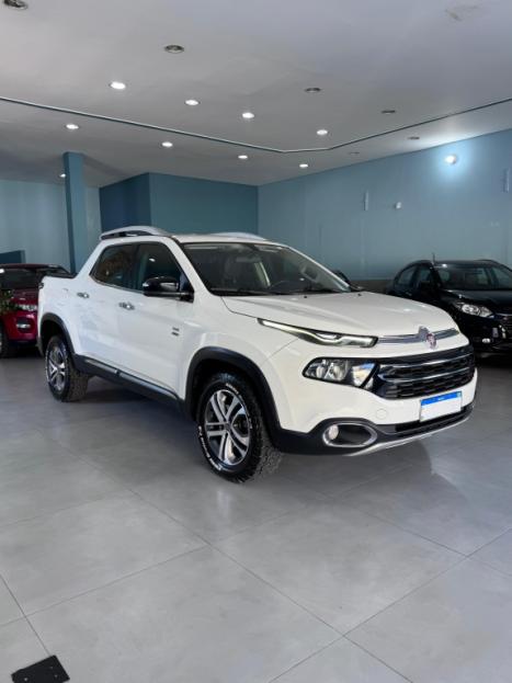 FIAT Toro 2.0 16V 4P VOLCANO 4WD TURBO DIESEL AUTOMTICO, Foto 2