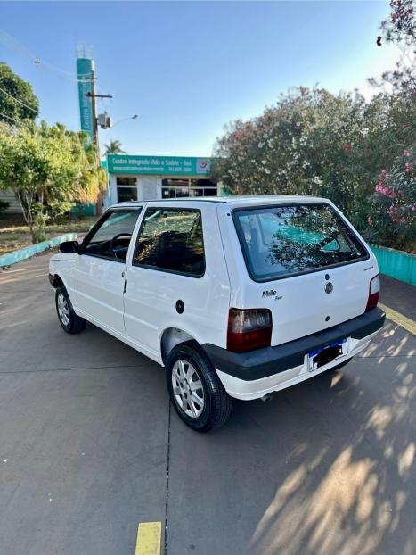 FIAT Uno 1.0 4P FIRE FLEX ECONOMY CELEBRATION, Foto 4