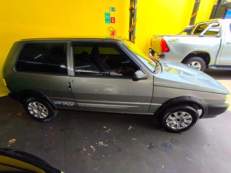 FIAT Uno 1.0 4P FLEX FIRE, Foto 2