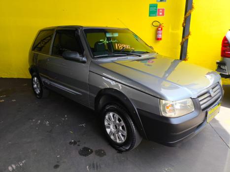 FIAT Uno 1.0 4P FLEX FIRE, Foto 3