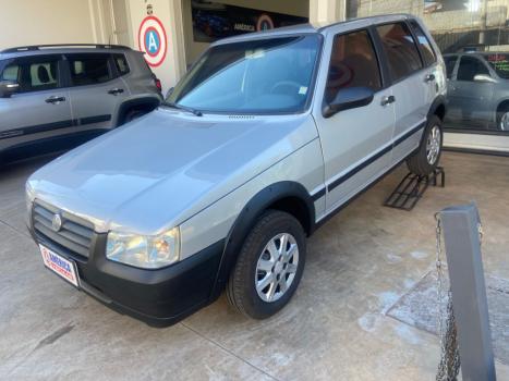 FIAT Uno 1.0 4P FLEX FIRE, Foto 2