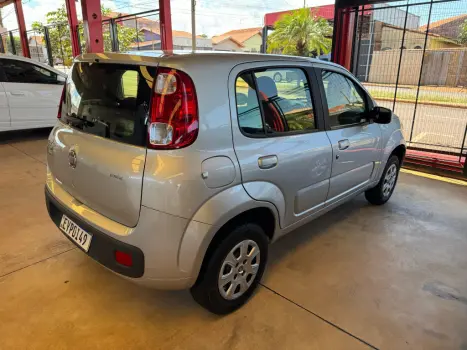 FIAT Uno 1.0 4P FLEX VIVACE, Foto 2