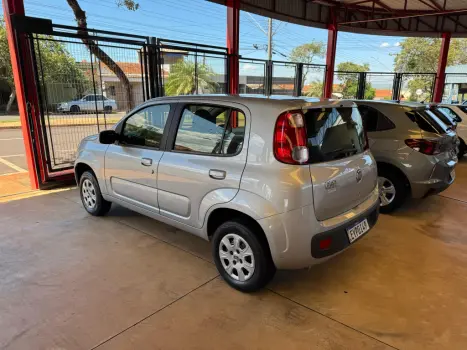 FIAT Uno 1.0 4P FLEX VIVACE, Foto 4