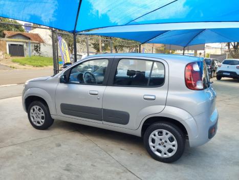 FIAT Uno 1.0 4P FLEX EVO VIVACE CELEBRATION, Foto 4