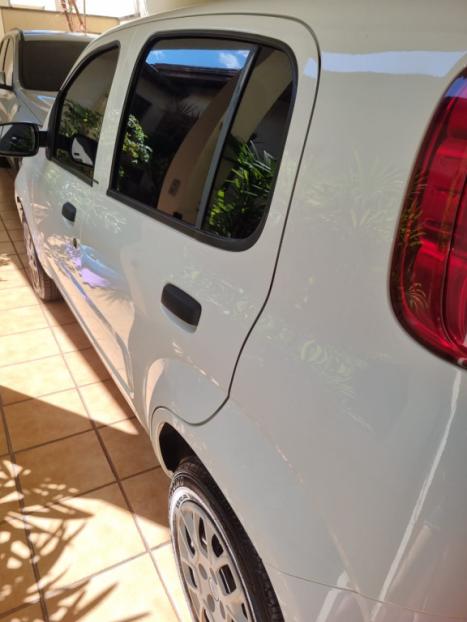 FIAT Uno 1.0 4P FLEX VIVACE, Foto 7