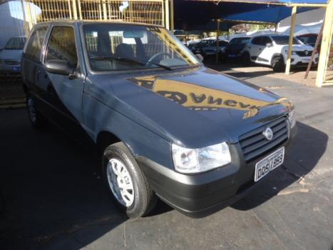 FIAT Uno 1.0 FLEX FIRE, Foto 2