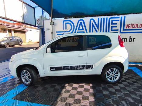 FIAT Uno 1.0 FLEX VIVACE CELEBRATION, Foto 2