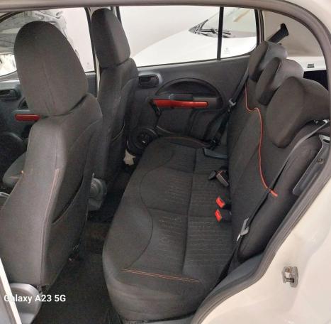 FIAT Uno 1.4 4P FLEX SPORTING, Foto 9