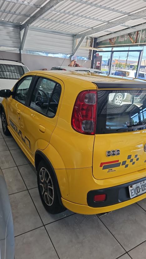 FIAT Uno 1.4 FLEX SPORTING, Foto 3