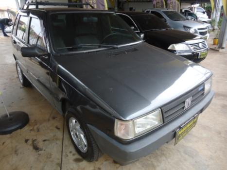 FIAT Uno 1.6 MPI 4P, Foto 2