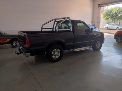FORD F-250 4.2 XL CABINE SIMPLES, Foto 2